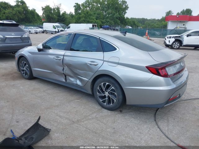 2021 HYUNDAI SONATA KMHL24JJ9MA030261 Photo 2
