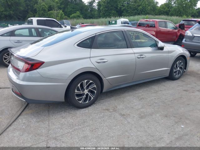 2021 HYUNDAI SONATA KMHL24JJ9MA030261 Photo 3