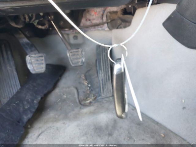 2017 CHEVROLET CAMARO 1G1FA1RS7H0172077 Photo 10
