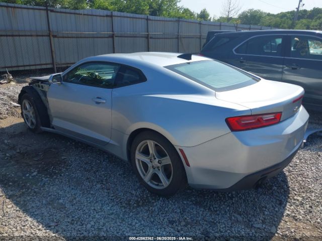 2017 CHEVROLET CAMARO 1G1FA1RS7H0172077 Photo 2
