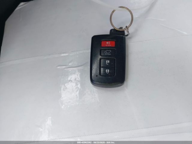 2T3YFREV9GW269338 Toyota 2ar-fe