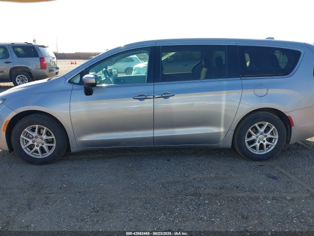 2C4RC1DG6HR514982 Chrysler Pacifica
