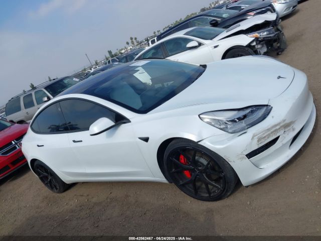 5YJ3E1EC1LF625164 Tesla 2020