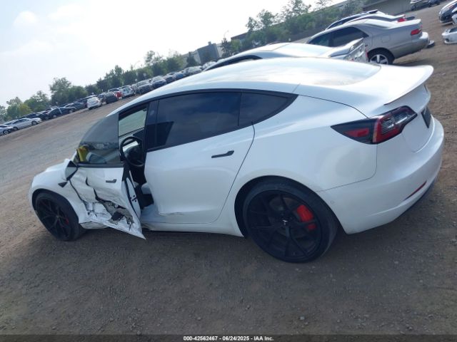 5YJ3E1EC1LF625164 Tesla 2020