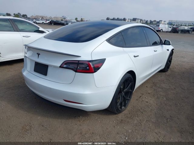 5YJ3E1EC1LF625164 Tesla 2020
