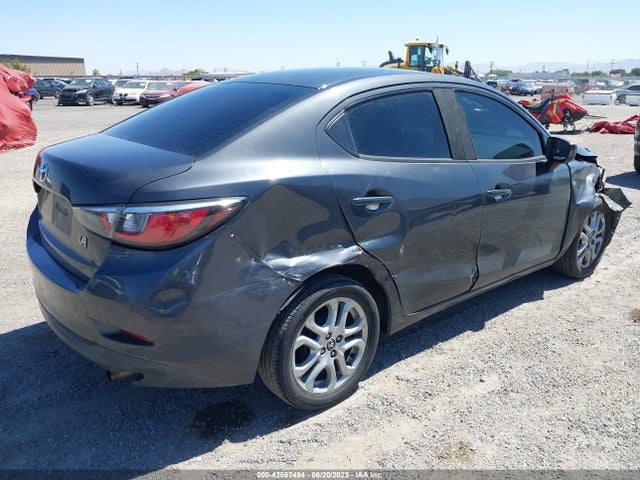 3MYDLBYV9HY175645 Toyota p5v