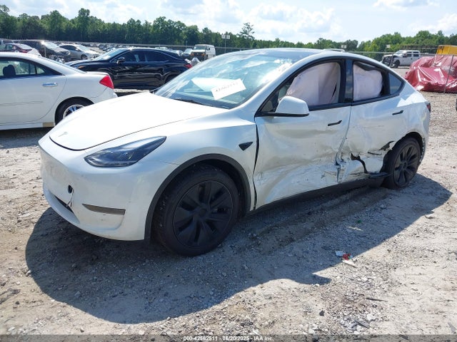 2025 TESLA MODEL Y 7SAYGDED7SA370741 Photo 1
