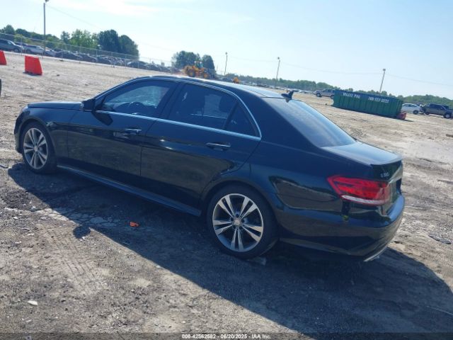 2016 MERCEDES-BENZ E 350 WDDHF5KB1GB214111 Photo 2