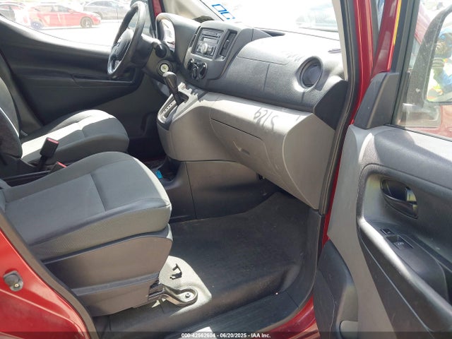 3N6CM0KNXHK702984 Nissan 2017