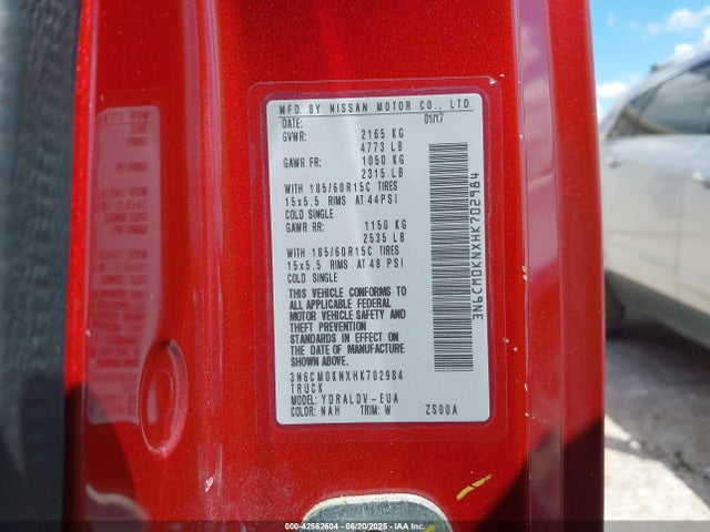 3N6CM0KNXHK702984 Nissan 2017