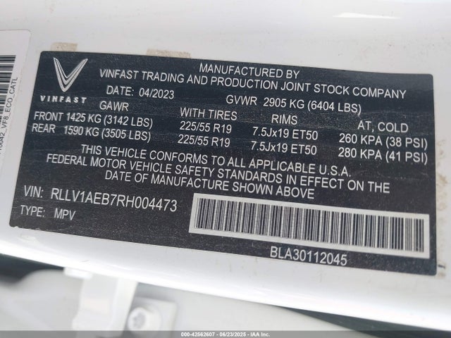 Vinfast Vf 8 2024 RLLV1AEB7RH004473 Image 9