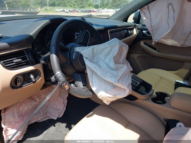 2025 PORSCHE MACAN WP1AA2A5XSLB03837 Photo 4