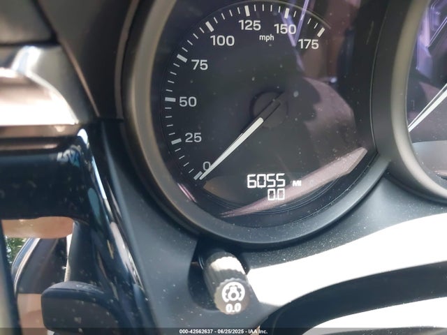 2025 PORSCHE MACAN WP1AA2A5XSLB03837 Photo 6