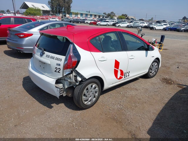 JTDKDTB32F1103042 Toyota 1nz-fxe+1lm