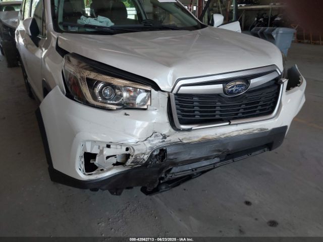 2019 SUBARU FORESTER JF2SKAEC1KH555444 Photo 5