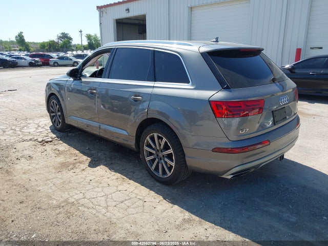 2017 AUDI Q7 WA1VABF78HD010535 Photo 2