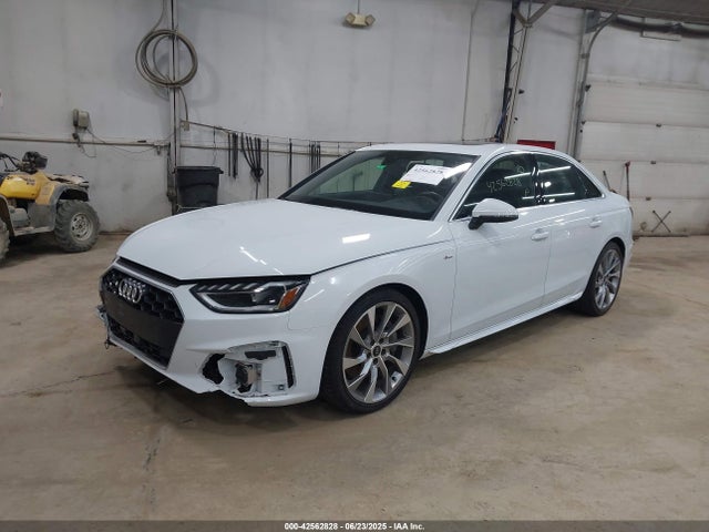 2021 AUDI A4 WAUEAAF4XMN011578 Photo 1