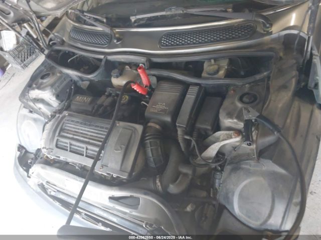 2006 MINI COOPER S WMWRE33526TN25776 Photo 9