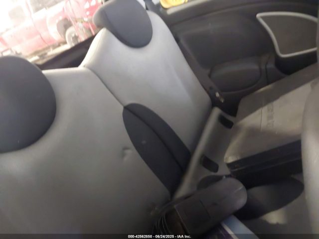 2006 MINI COOPER S WMWRE33526TN25776 Photo 7