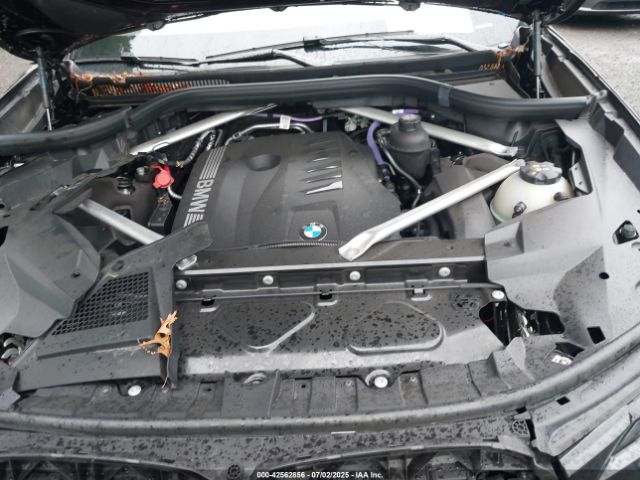 2025 BMW X7 5UX23EM00S9W85668 Photo 9