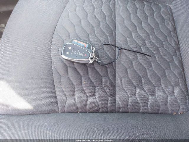 2019 CHEVROLET EQUINOX 2GNAXUEV7K6170868 Photo 10