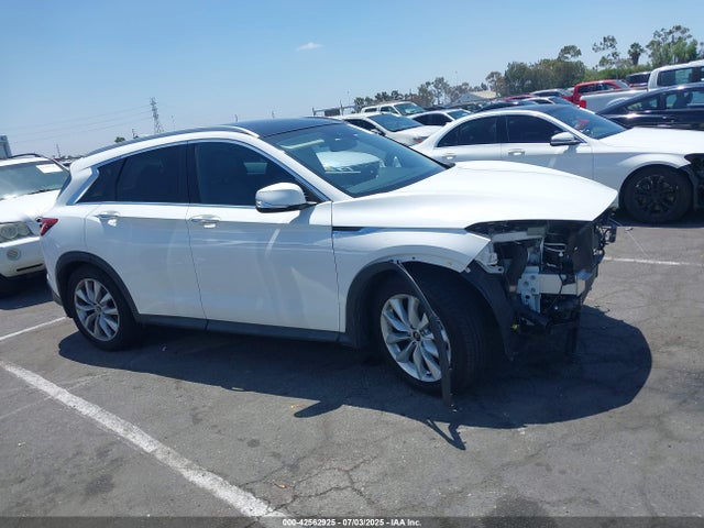3PCAJ5M10KF124601 Infiniti QX50