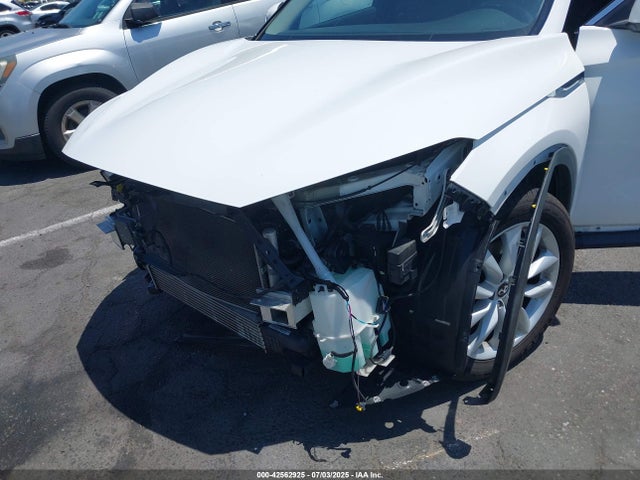 3PCAJ5M10KF124601 Infiniti QX50