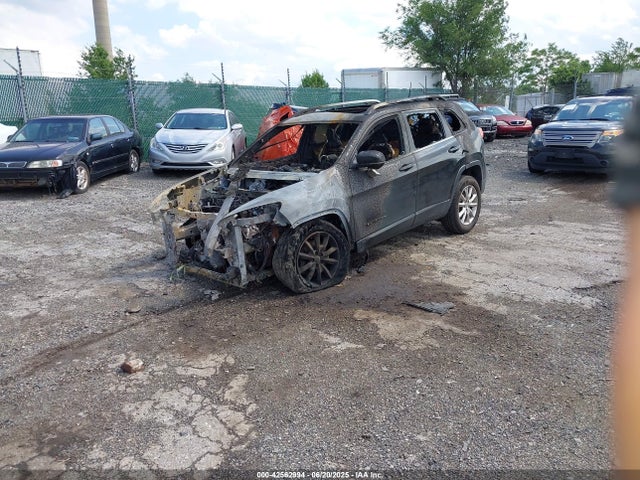 1C4PJMDB9HW538283 Jeep Cherokee