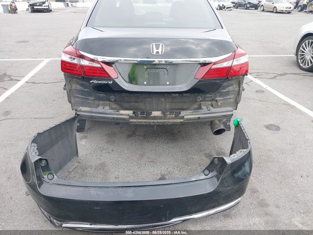 1HGCR2F38HA184756 Honda k24w1