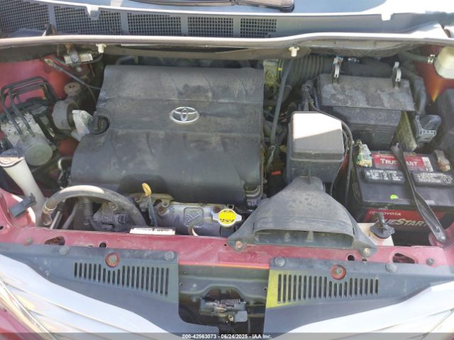 2016 TOYOTA SIENNA 5TDYK3DC7GS701595 Photo 9
