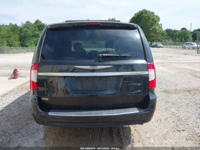 2C4RC1BG6GR296964 Chrysler Town and Country