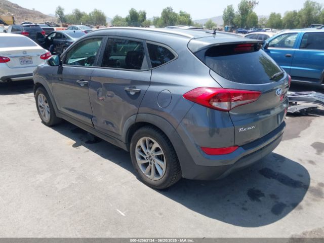 KM8J33A46GU027300 Hyundai 2016