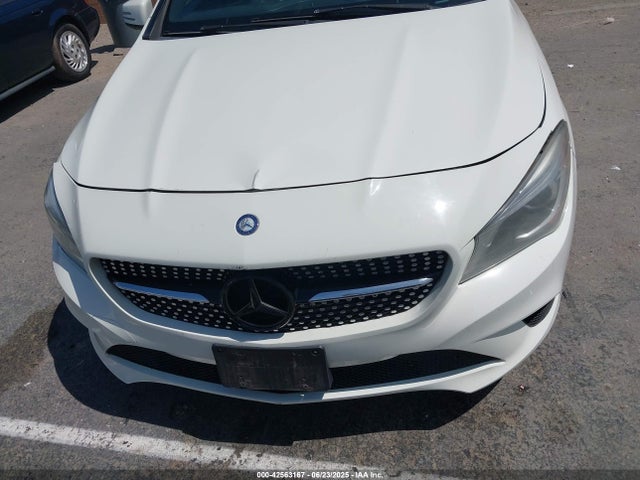 Mercedes-Benz CLA-Class 2014 WDDSJ4EB9EN042576 Image 17