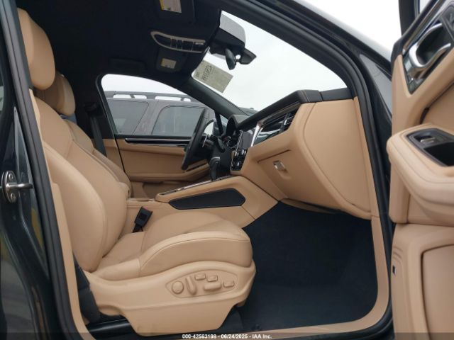 2025 PORSCHE MACAN WP1AA2A55SLB06757 Photo 4