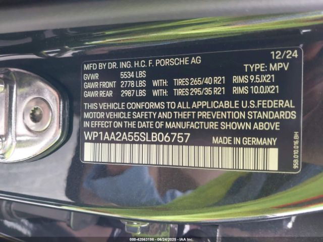 2025 PORSCHE MACAN WP1AA2A55SLB06757 Photo 8