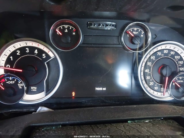 3C6UR5DL7HG537102 RAM 2500