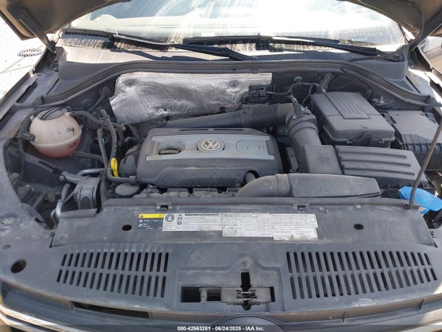WVGBV7AX9GW609072 Volkswagen Tiguan