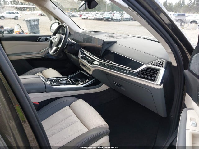 2024 BMW X7 5UX23EM00R9S34654 Photo 4