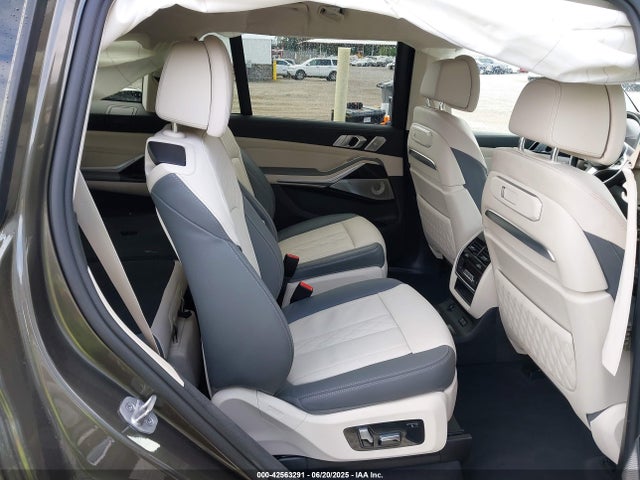 2024 BMW X7 5UX23EM00R9S34654 Photo 7