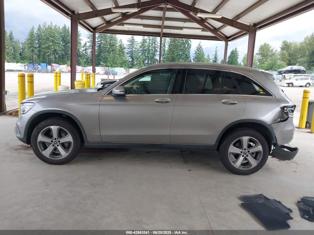 W1N0G8EB2NV388131 Mercedes-Benz m274