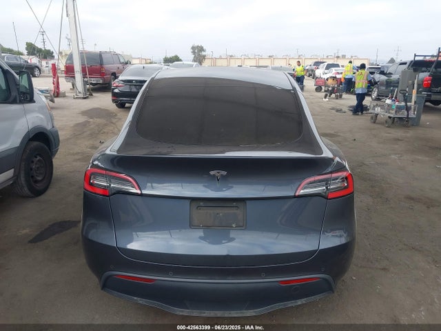 5YJYGDED6MF103805 Tesla Model Y