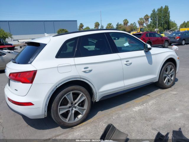 2019 AUDI Q5 WA1BNBFY7K2116543 Photo 3