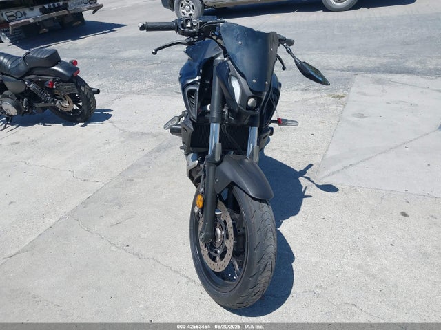 JYARM32Y8NA000955 Yamaha Mtn690 (mt-07)