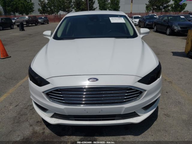 3FA6P0HD1JR162742 Ford 2018