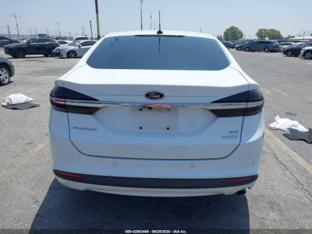 3FA6P0HD1JR162742 Ford 2018