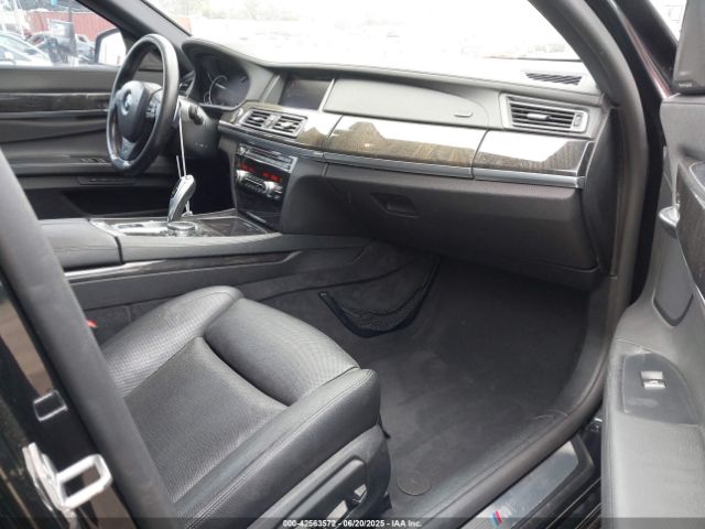 WBAYA6C54FG273188 BMW 740I