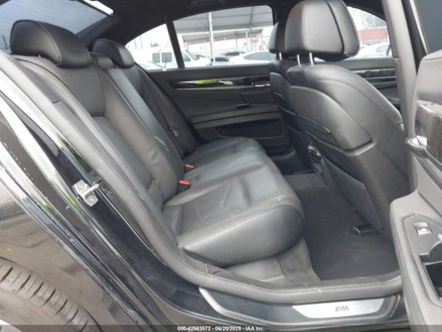 WBAYA6C54FG273188 BMW 740I