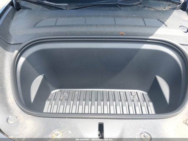 7SAYGDEE3PF879552 Tesla 2023