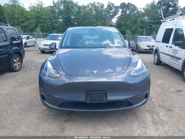 7SAYGDEE3PF879552 Tesla 2023