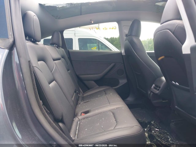 7SAYGDEE3PF879552 Tesla 2023